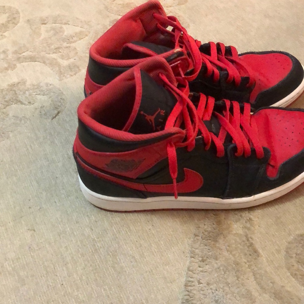 Jordan 1 alternate bred